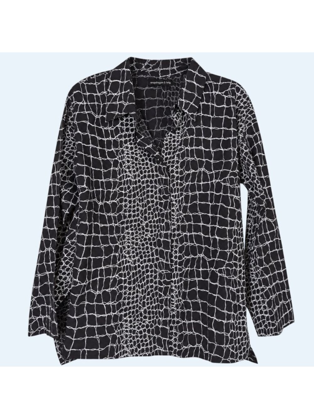 Snapdragon & Twig long sleeve black white button front Women's Blouse size S